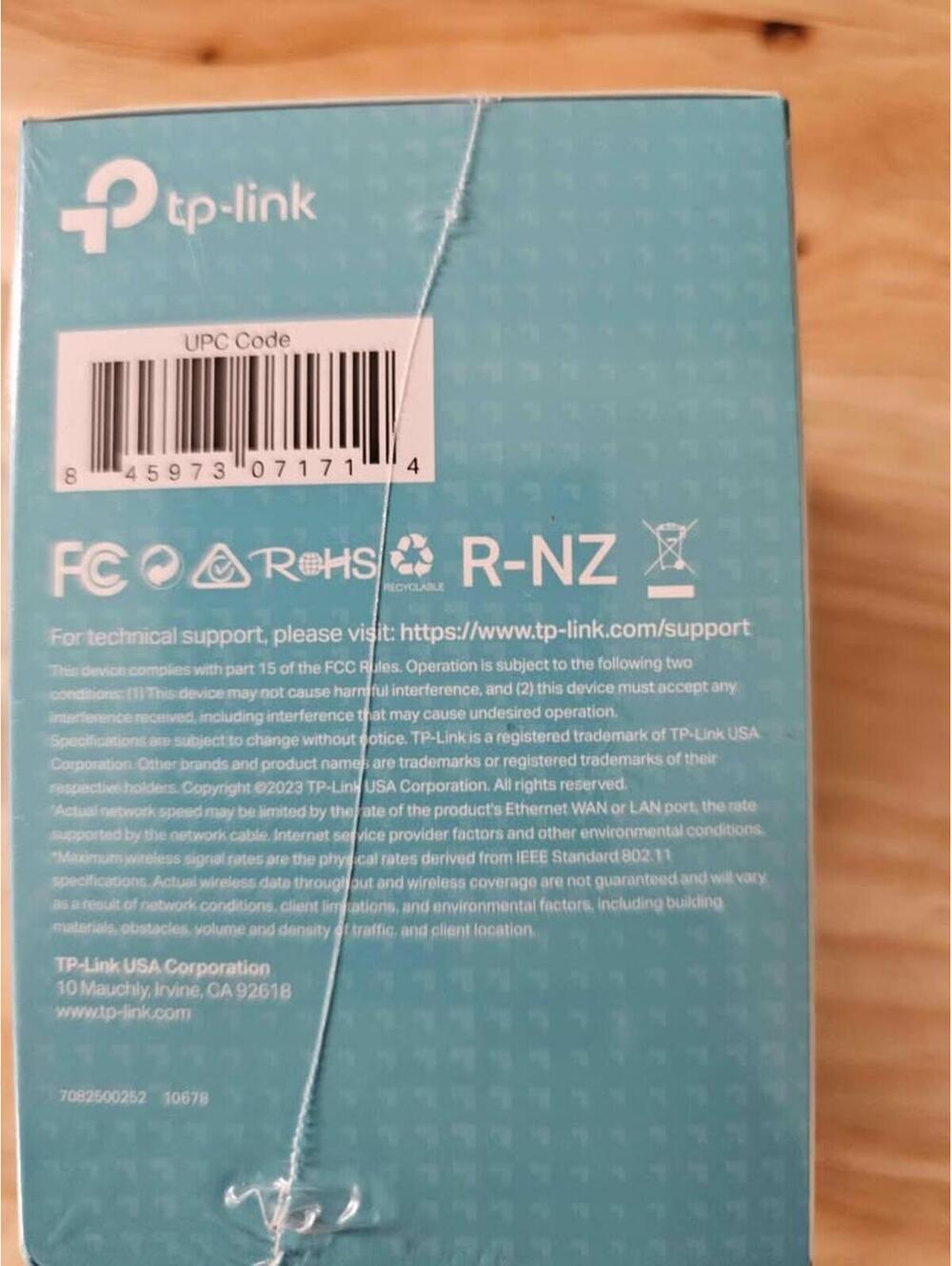 TP-Link Nano Travel Router 300Mbps WiFi Portable Router - Picture 2 of 4